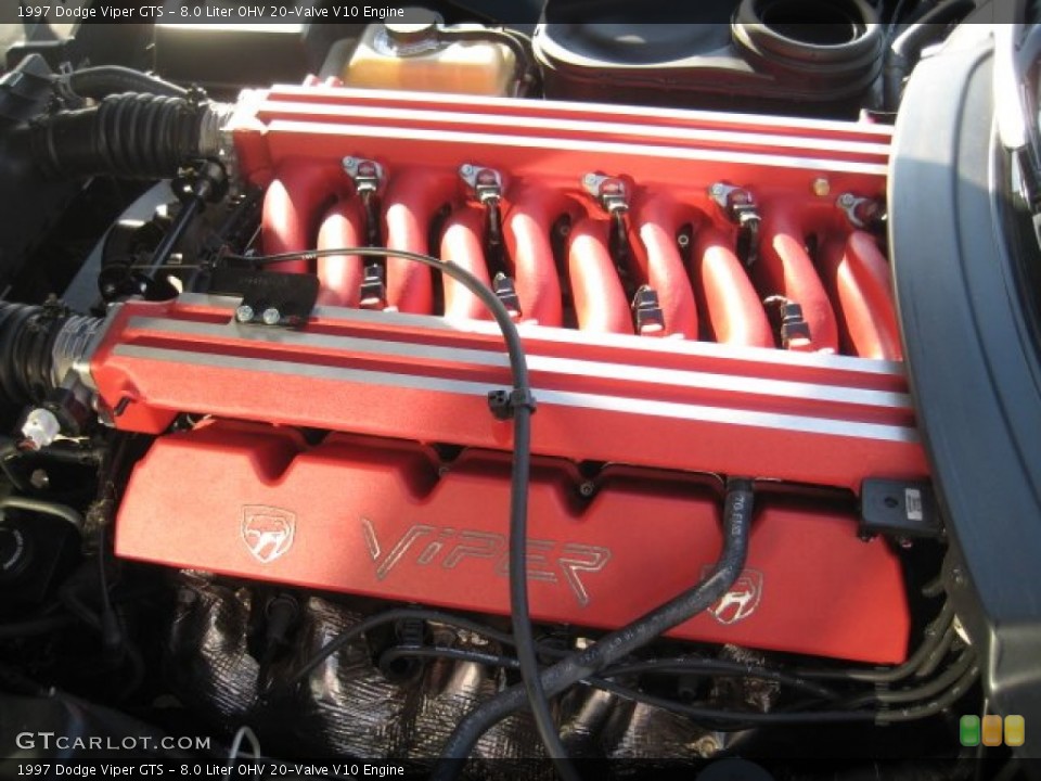 8.0 Liter OHV 20-Valve V10 Engine for the 1997 Dodge Viper #74336117