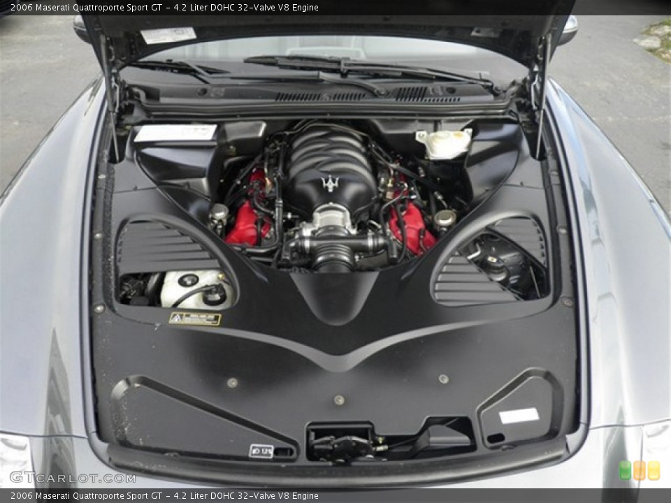 4.2 Liter DOHC 32-Valve V8 Engine for the 2006 Maserati Quattroporte #74390270