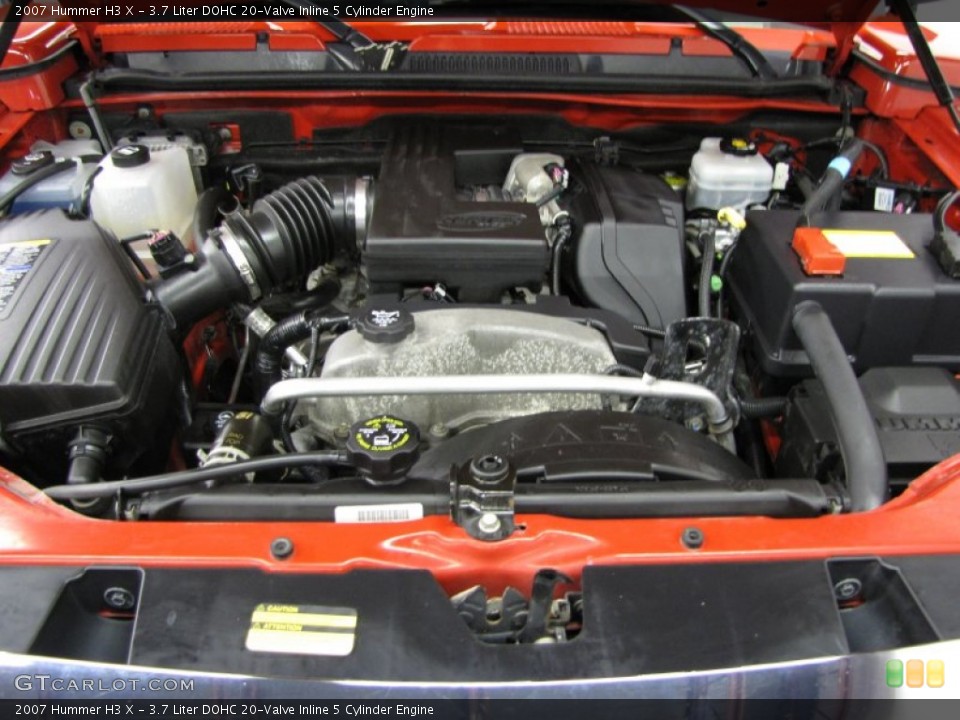 3.7 Liter DOHC 20-Valve Inline 5 Cylinder Engine for the 2007 Hummer H3 #74437538