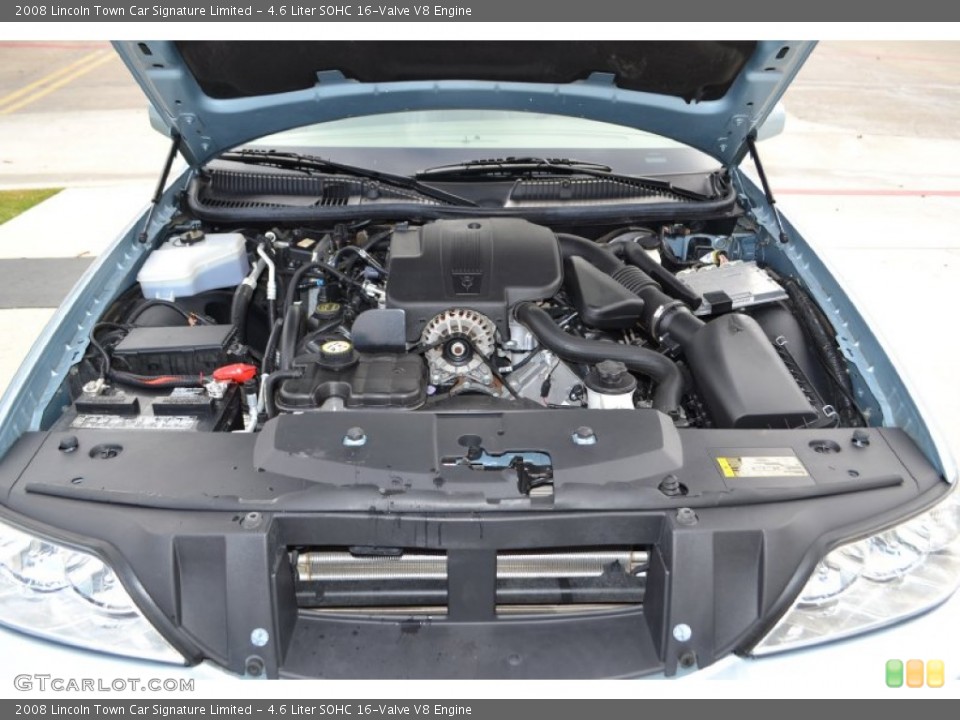 4.6 Liter SOHC 16-Valve V8 Engine for the 2008 Lincoln Town Car #74492711