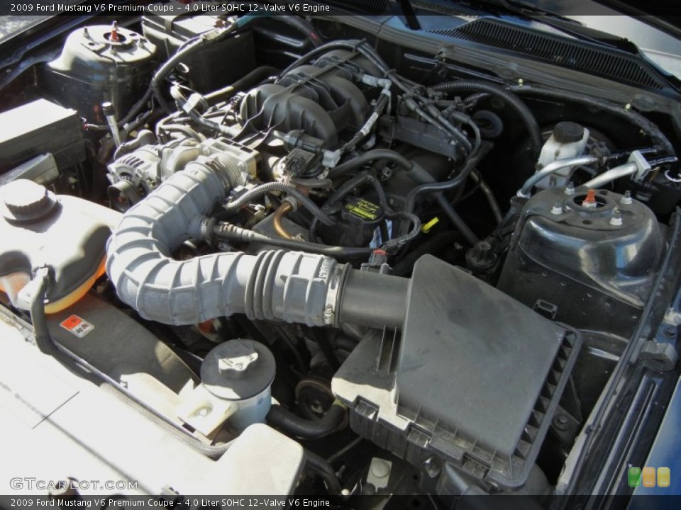 4.0 Liter SOHC 12-Valve V6 Engine for the 2009 Ford Mustang #74519599