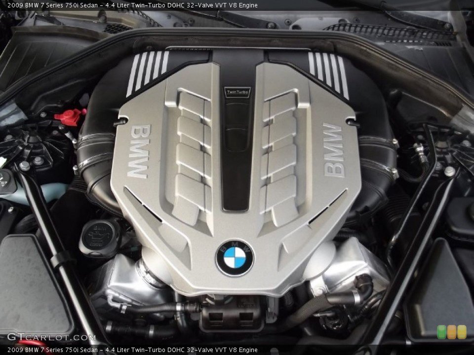 4.4 Liter Twin-Turbo DOHC 32-Valve VVT V8 Engine for the 2009 BMW 7 Series #74703157