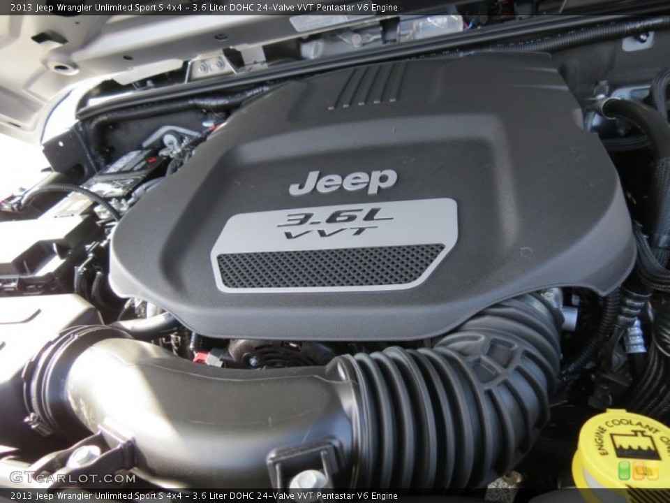 3.6 Liter DOHC 24-Valve VVT Pentastar V6 Engine for the 2013 Jeep Wrangler Unlimited #74770753