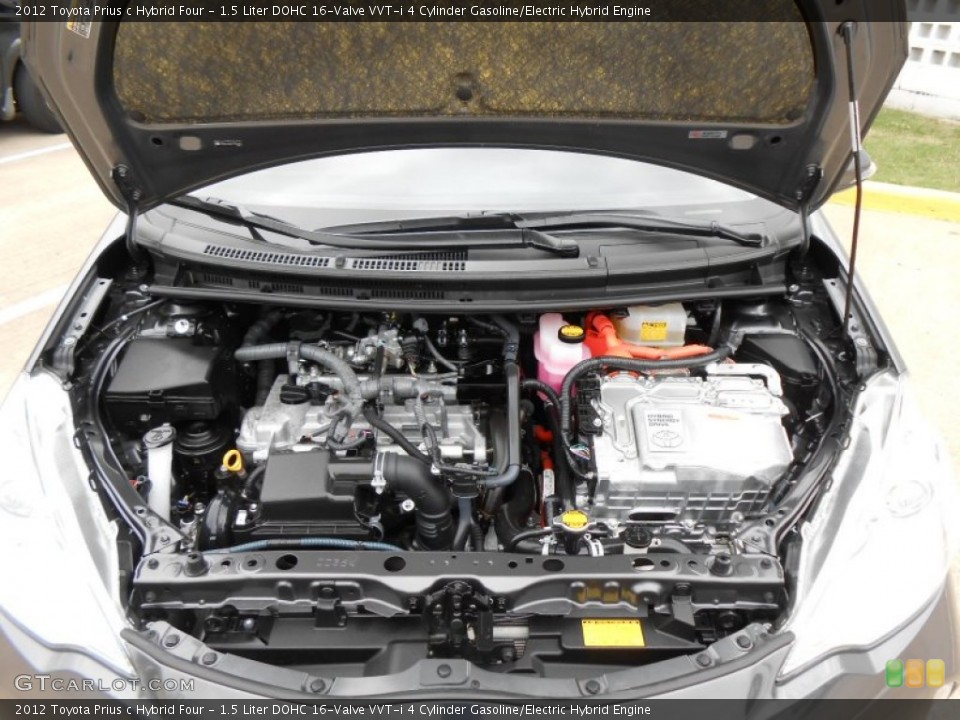 1.5 Liter DOHC 16-Valve VVT-i 4 Cylinder Gasoline/Electric Hybrid Engine for the 2012 Toyota Prius c #74797013