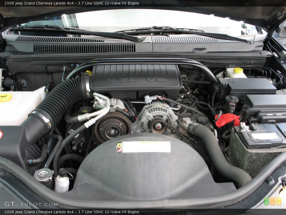 3.7 Liter SOHC 12-Valve V6 Engine for the 2008 Jeep Grand Cherokee #74990521