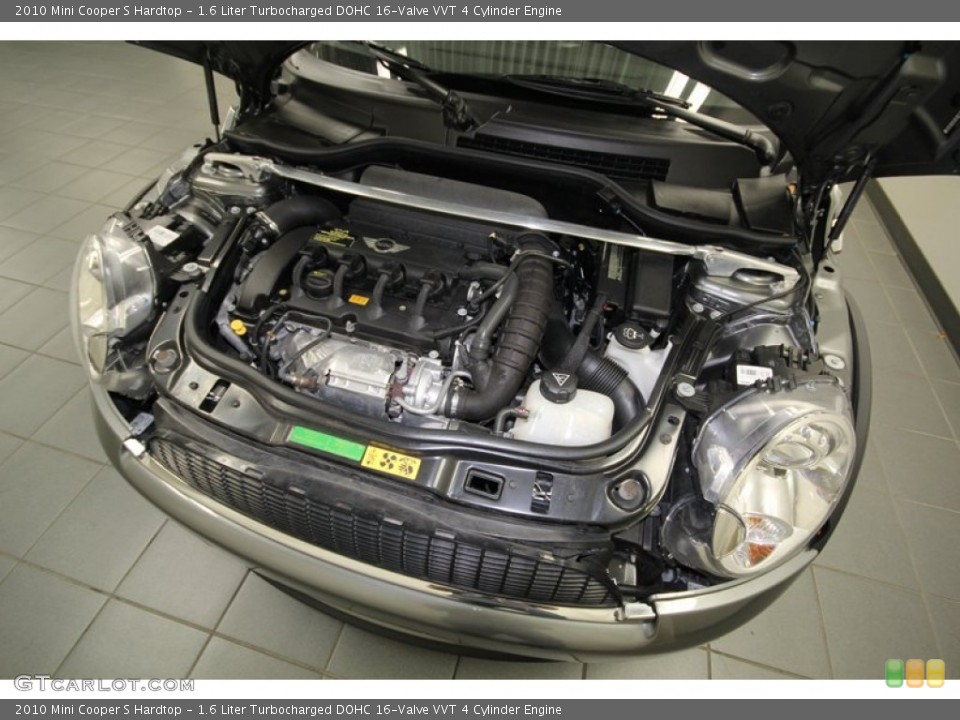 1.6 Liter Turbocharged DOHC 16-Valve VVT 4 Cylinder Engine for the 2010 Mini Cooper #75160543