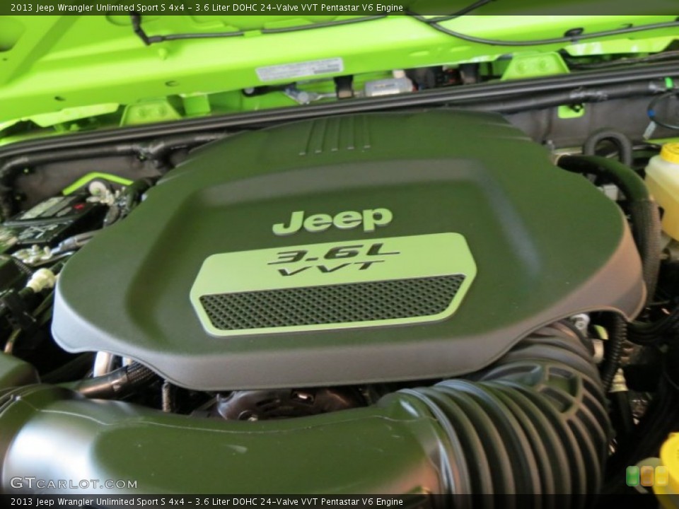3.6 Liter DOHC 24-Valve VVT Pentastar V6 Engine for the 2013 Jeep Wrangler Unlimited #75438099
