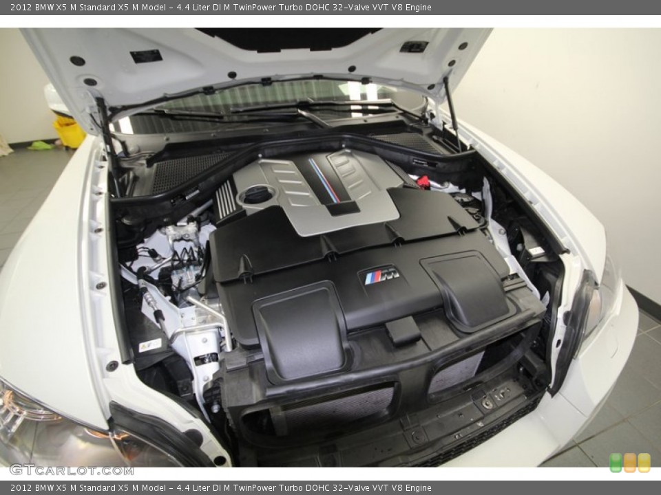 4.4 Liter DI M TwinPower Turbo DOHC 32-Valve VVT V8 2012 BMW X5 M Engine