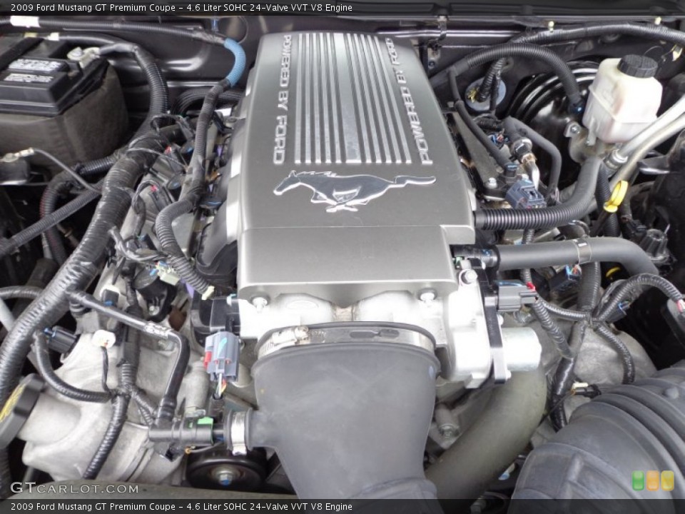 4.6 Liter SOHC 24-Valve VVT V8 Engine for the 2009 Ford Mustang #75449172