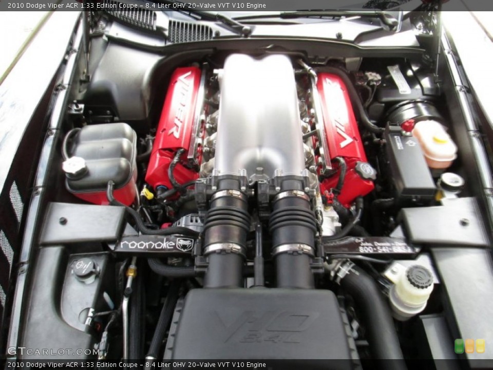 8.4 Liter OHV 20-Valve VVT V10 2010 Dodge Viper Engine