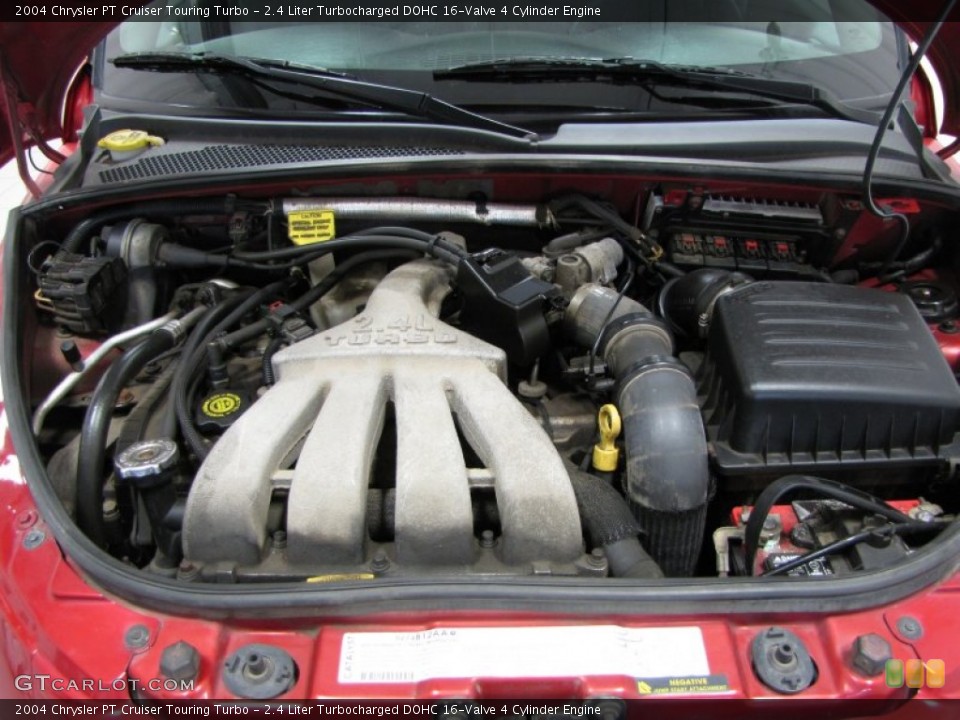 2.4 Liter Turbocharged DOHC 16-Valve 4 Cylinder Engine for the 2004 Chrysler PT Cruiser #75861013