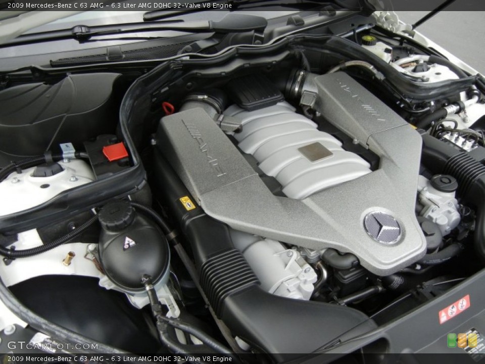 6.3 Liter AMG DOHC 32-Valve V8 Engine for the 2009 Mercedes-Benz C #75948350