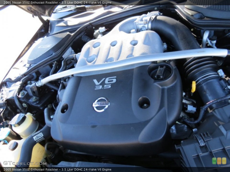 3.5 Liter DOHC 24-Valve V6 Engine for the 2005 Nissan 350Z #76233509