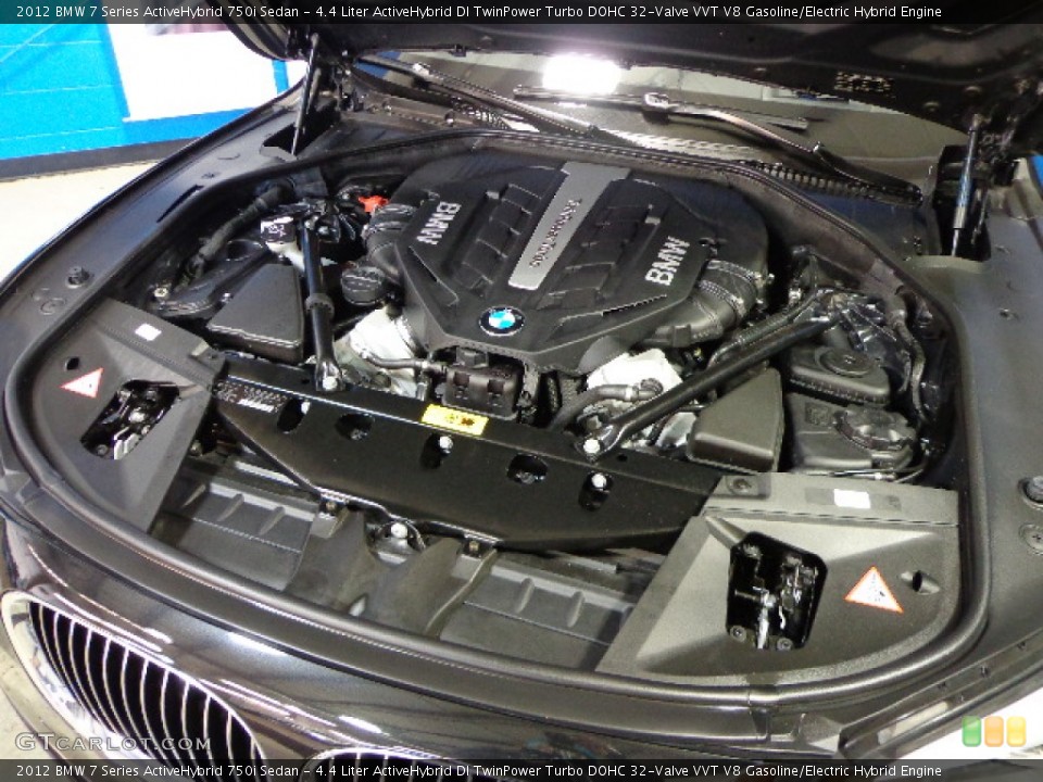 4.4 Liter ActiveHybrid DI TwinPower Turbo DOHC 32-Valve VVT V8 Gasoline/Electric Hybrid Engine for the 2012 BMW 7 Series #76262600