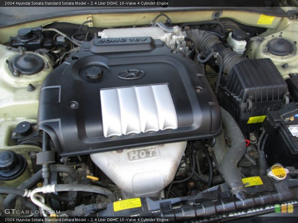 2.4 Liter DOHC 16-Valve 4 Cylinder 2004 Hyundai Sonata Engine