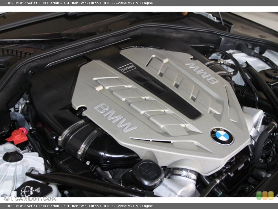 4.4 Liter Twin-Turbo DOHC 32-Valve VVT V8 Engine for the 2009 BMW 7 Series #76466314