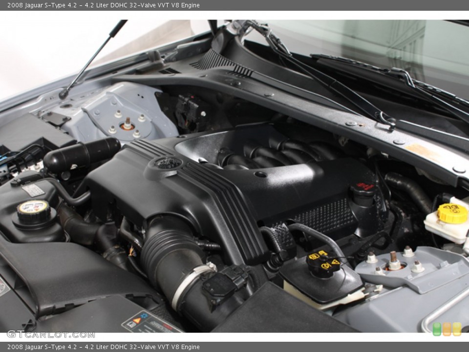 4.2 Liter DOHC 32-Valve VVT V8 Engine for the 2008 Jaguar S-Type #76476464
