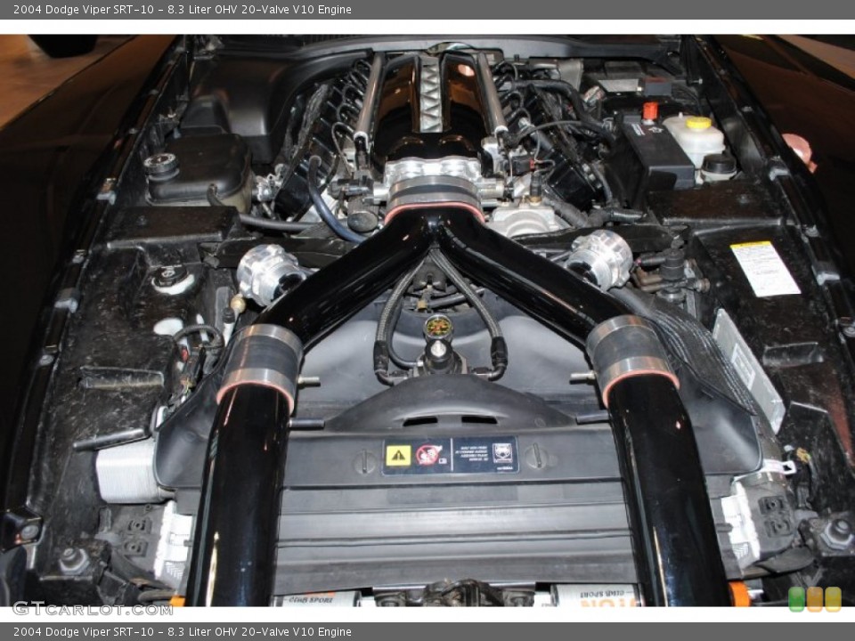 8.3 Liter OHV 20-Valve V10 Engine for the 2004 Dodge Viper #76546886