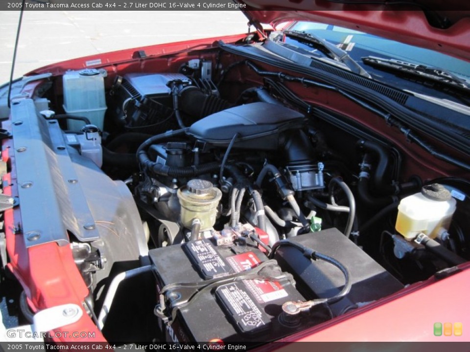 2.7 Liter DOHC 16-Valve 4 Cylinder Engine for the 2005 Toyota Tacoma #76751090