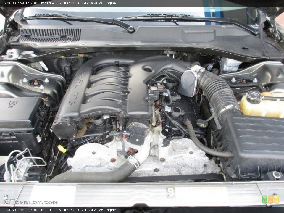 3.5 Liter SOHC 24-Valve V6 Engine for the 2008 Chrysler 300 #76779458