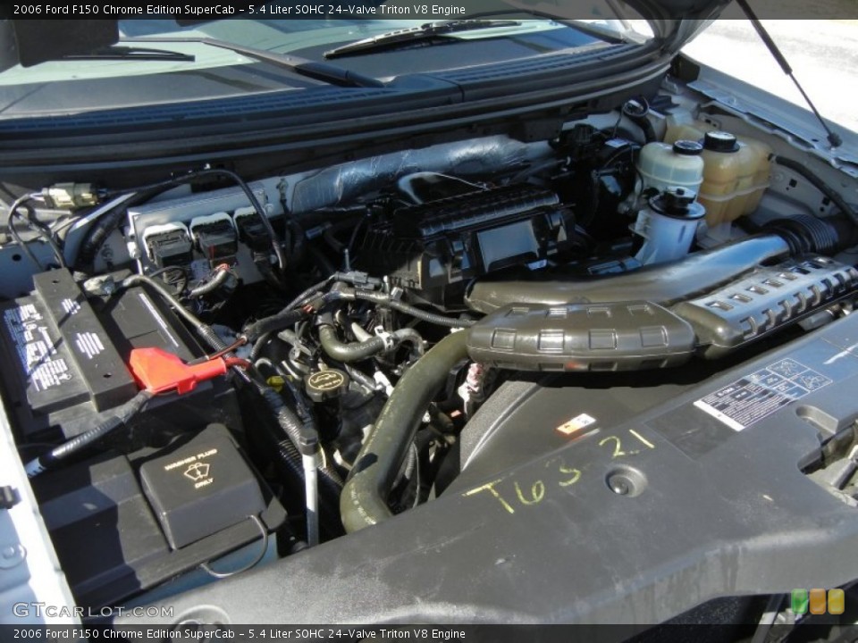5.4 Liter SOHC 24-Valve Triton V8 2006 Ford F150 Engine