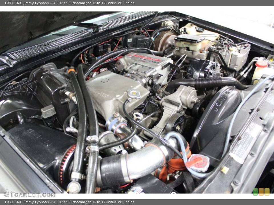 4.3 Liter Turbocharged OHV 12-Valve V6 Engine for the 1993 GMC Jimmy #76877772
