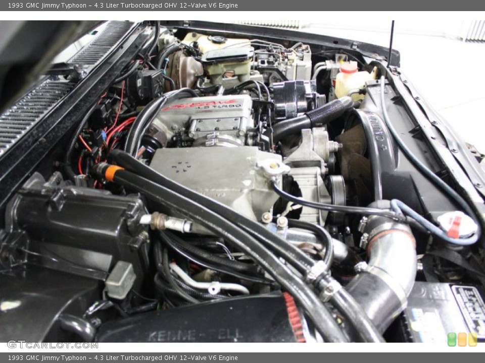 4.3 Liter Turbocharged OHV 12-Valve V6 Engine for the 1993 GMC Jimmy #76877799