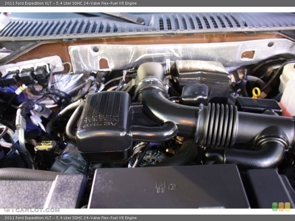 5.4 Liter SOHC 24-Valve Flex-Fuel V8 Engine for the 2011 Ford Expedition #76893840