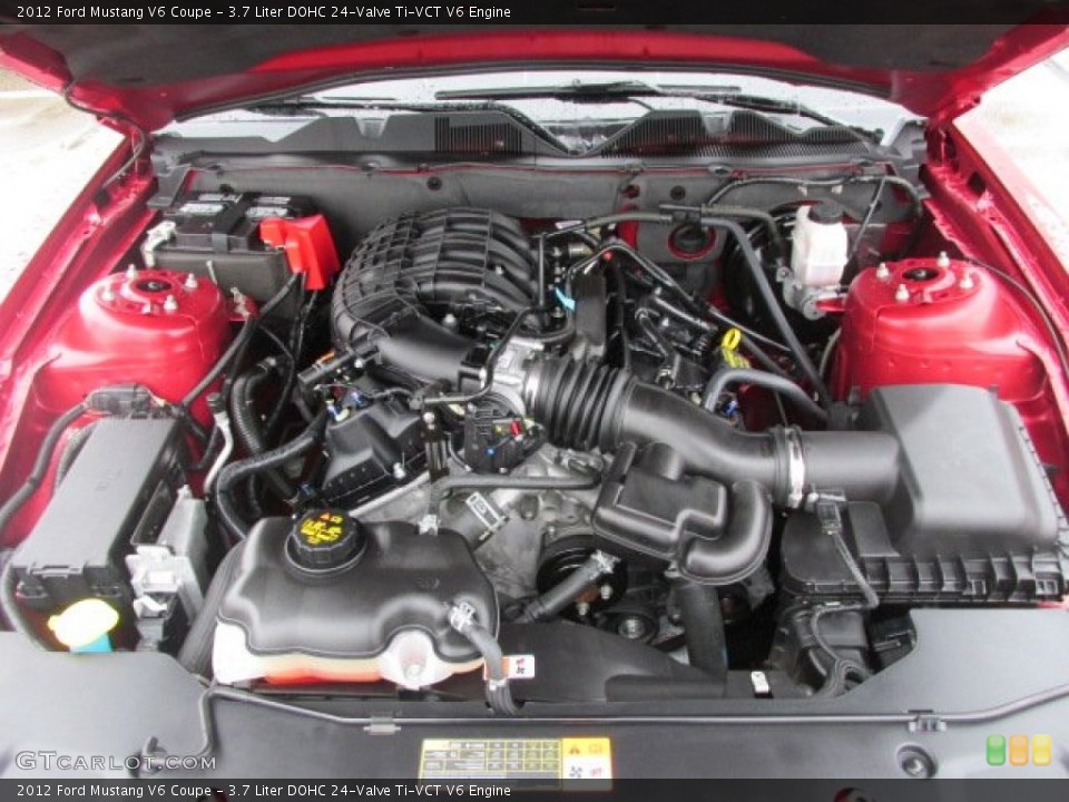 3.7 Liter DOHC 24-Valve Ti-VCT V6 Engine for the 2012 Ford Mustang #77014598