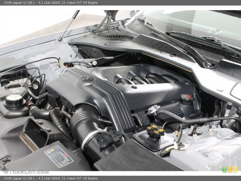 4.2 Liter DOHC 32-Valve VVT V8 Engine for the 2008 Jaguar XJ #77042082