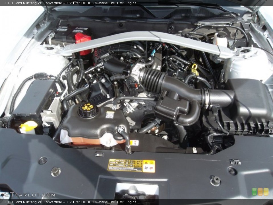 3.7 Liter DOHC 24-Valve TiVCT V6 2011 Ford Mustang Engine