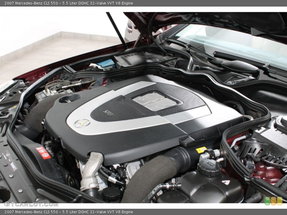 5.5 Liter DOHC 32-Valve VVT V8 Engine for the 2007 Mercedes-Benz CLS #77064832