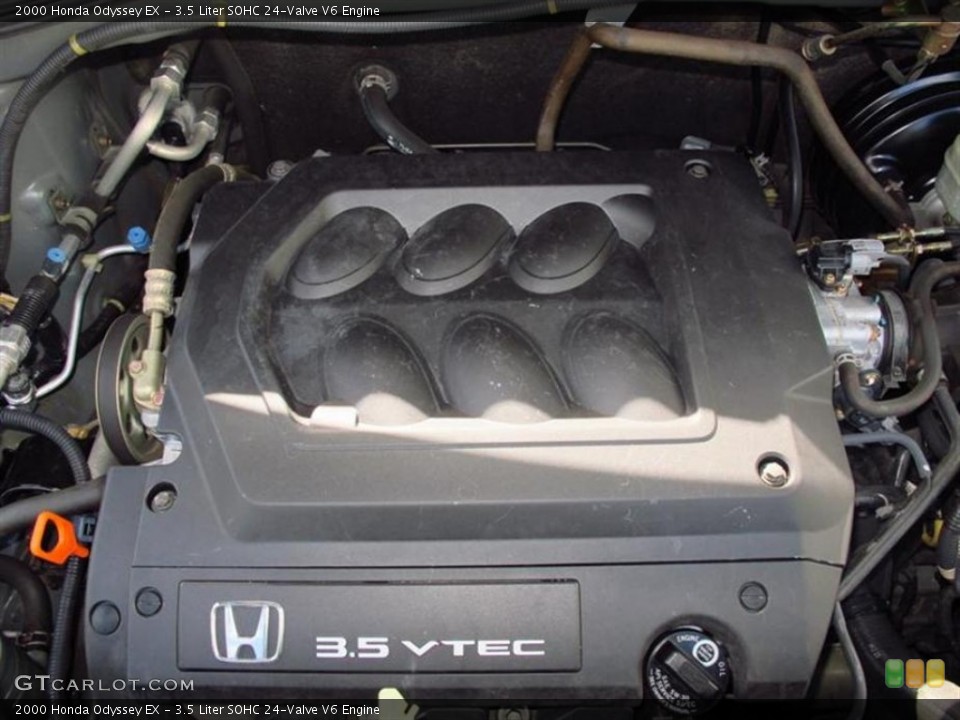 3.5 Liter SOHC 24-Valve V6 2000 Honda Odyssey Engine