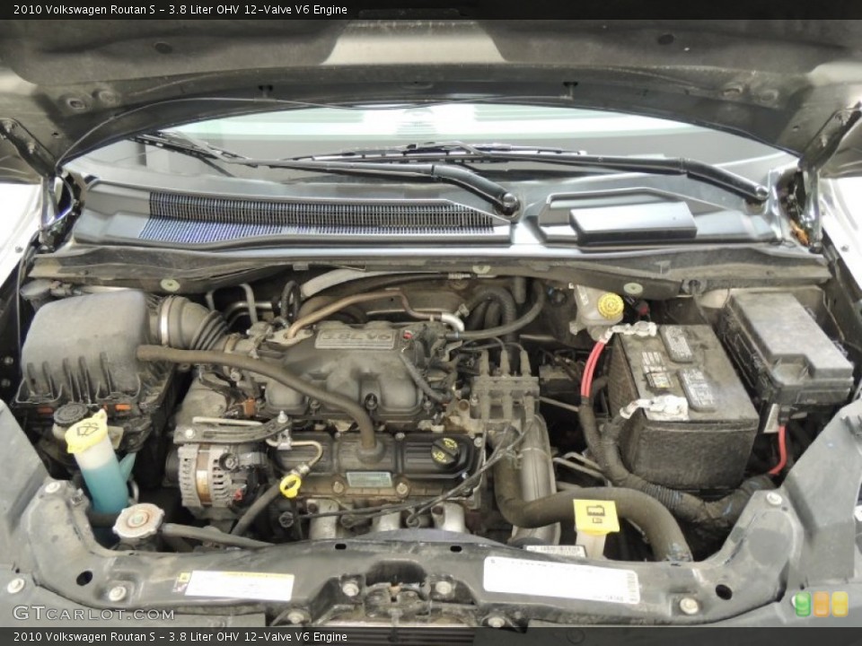 3.8 Liter OHV 12-Valve V6 Engine for the 2010 Volkswagen Routan #77202260