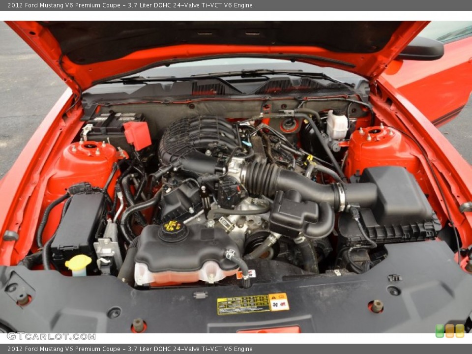 3.7 Liter DOHC 24-Valve Ti-VCT V6 Engine for the 2012 Ford Mustang #77231708