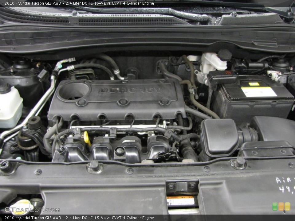 2.4 Liter DOHC 16-Valve CVVT 4 Cylinder Engine for the 2010 Hyundai Tucson #77249777
