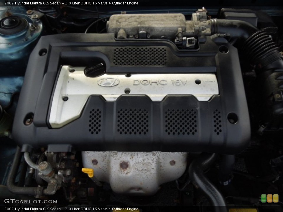 2.0 Liter DOHC 16 Valve 4 Cylinder 2002 Hyundai Elantra Engine
