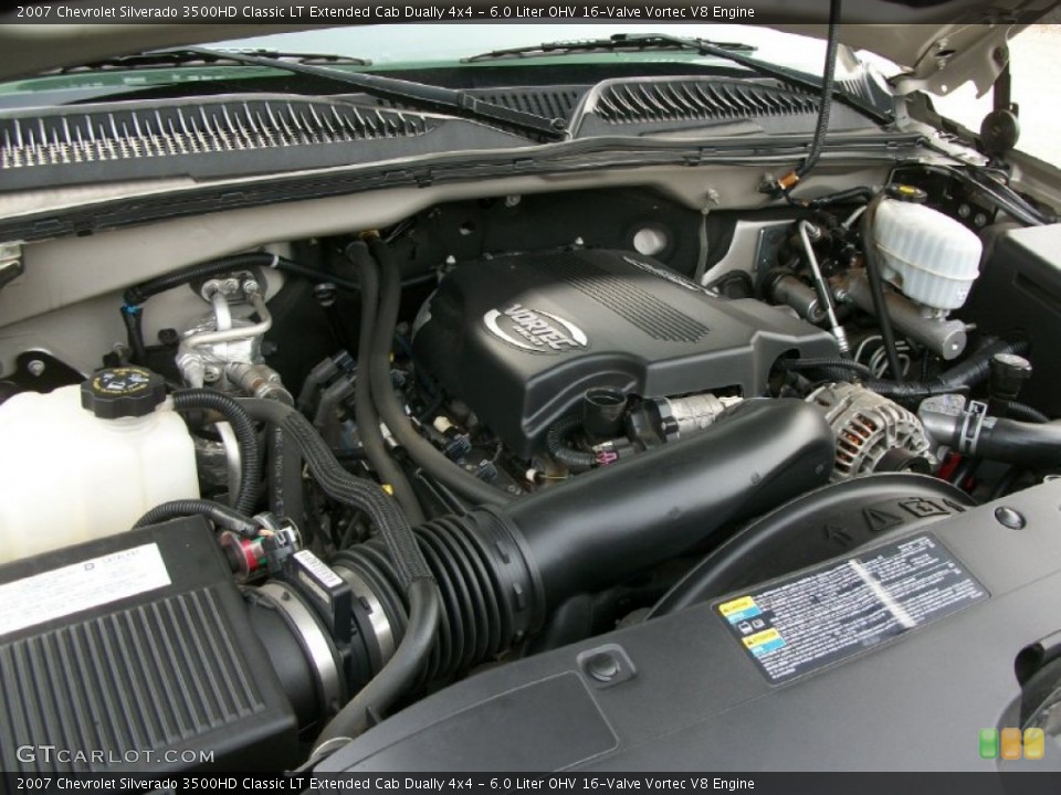 6.0 Liter OHV 16-Valve Vortec V8 2007 Chevrolet Silverado 3500HD Engine