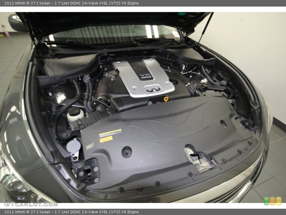 3.7 Liter DOHC 24-Valve VVEL CVTCS V6 Engine for the 2011 Infiniti M #77389686