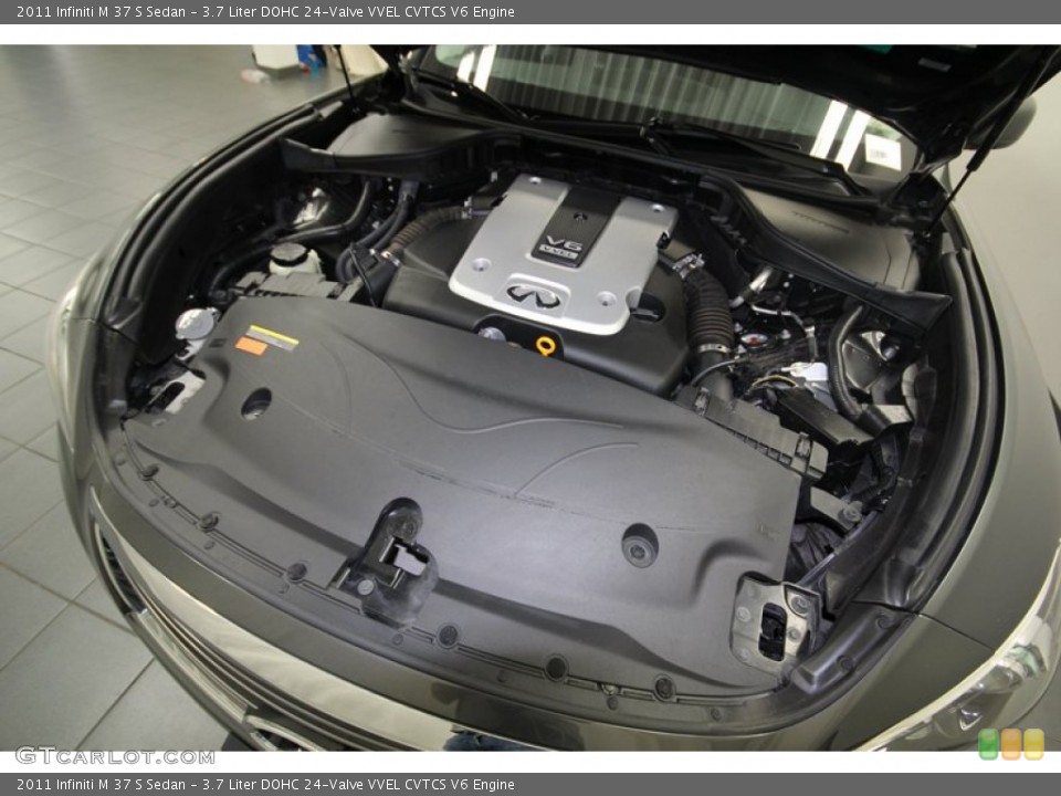 3.7 Liter DOHC 24-Valve VVEL CVTCS V6 Engine for the 2011 Infiniti M #77389704