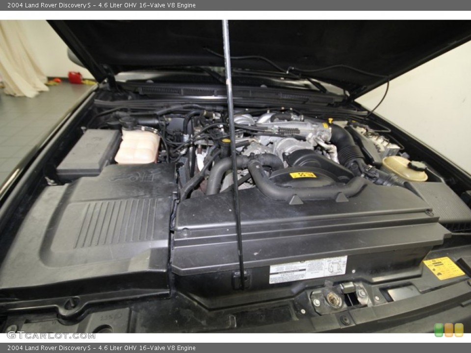4.6 Liter OHV 16-Valve V8 2004 Land Rover Discovery Engine