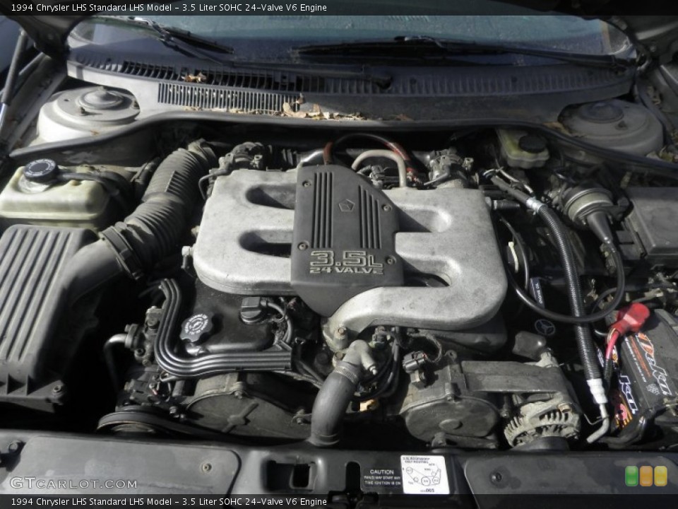 3.5 Liter SOHC 24-Valve V6 Engine for the 1994 Chrysler LHS #77408020