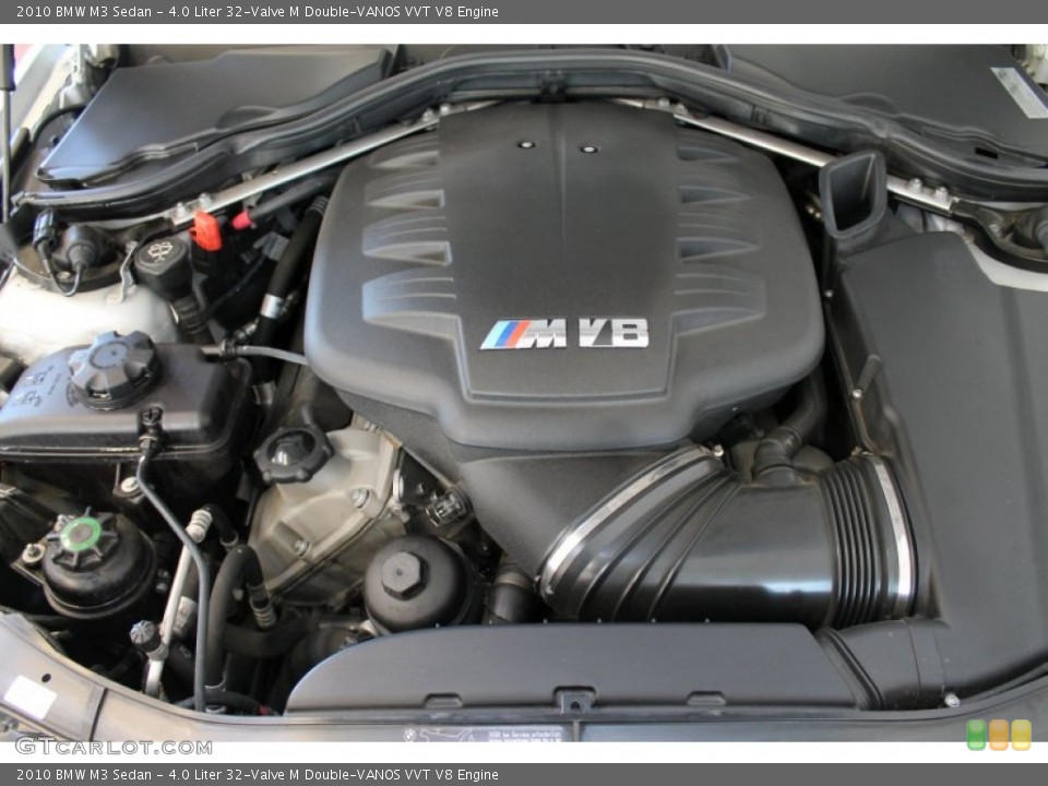 4.0 Liter 32-Valve M Double-VANOS VVT V8 Engine for the 2010 BMW M3 #77445397