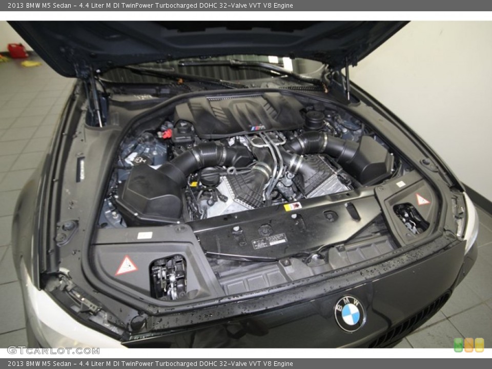 4.4 Liter M DI TwinPower Turbocharged DOHC 32-Valve VVT V8 Engine for the 2013 BMW M5 #77551472