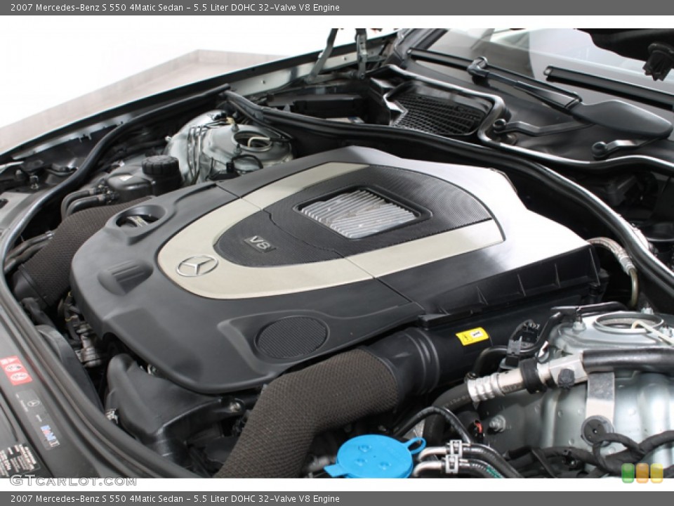5.5 Liter DOHC 32-Valve V8 Engine for the 2007 Mercedes-Benz S #77584927