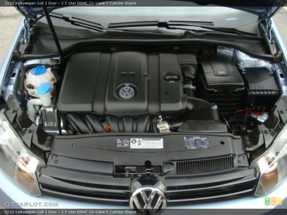 2.5 Liter DOHC 20-Valve 5 Cylinder Engine for the 2010 Volkswagen Golf #77713944