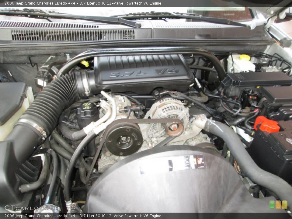 3.7 Liter SOHC 12-Valve Powertech V6 Engine for the 2006 Jeep Grand Cherokee #77783512