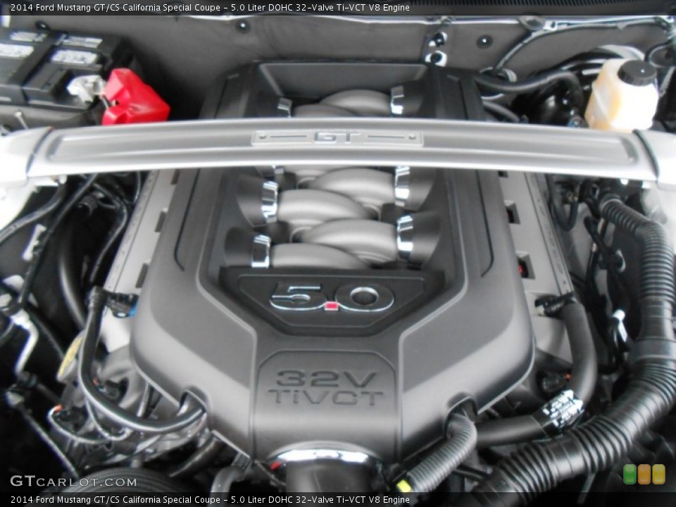 5.0 Liter DOHC 32-Valve Ti-VCT V8 Engine for the 2014 Ford Mustang #77786479