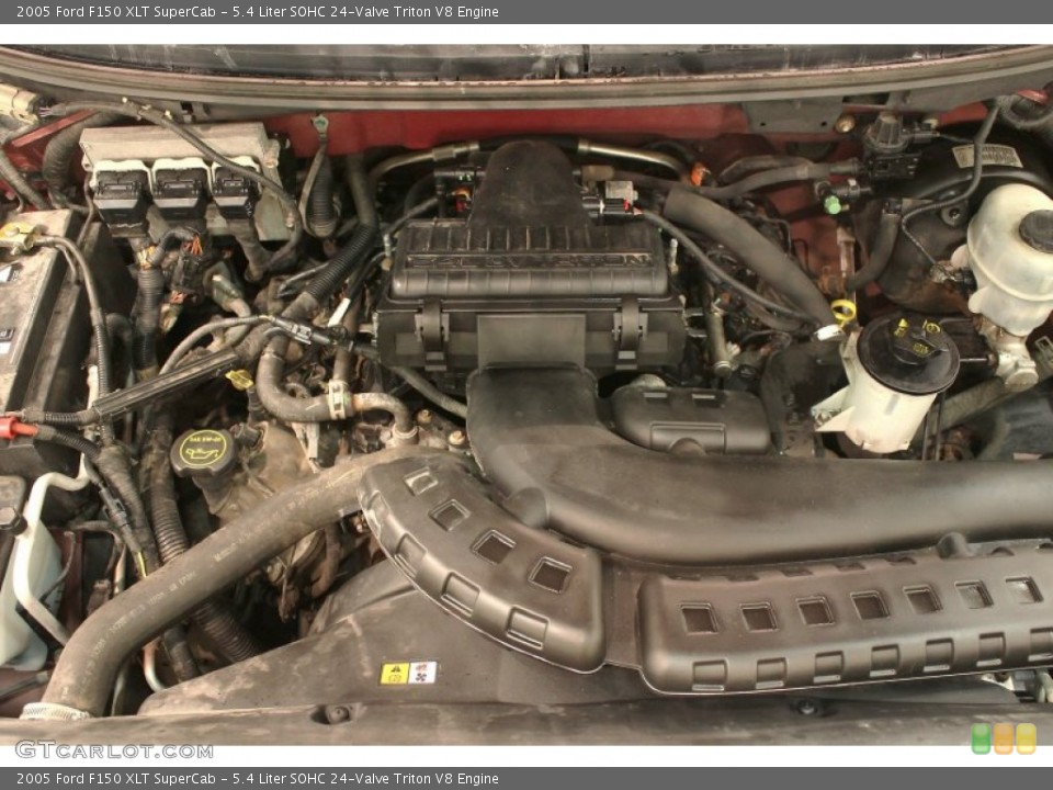 5.4 Liter SOHC 24-Valve Triton V8 Engine for the 2005 Ford F150 #77837886