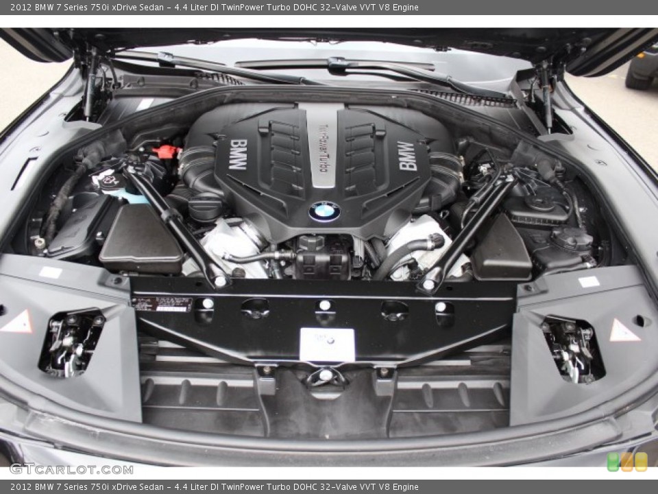 4.4 Liter DI TwinPower Turbo DOHC 32-Valve VVT V8 Engine for the 2012 BMW 7 Series #77868114
